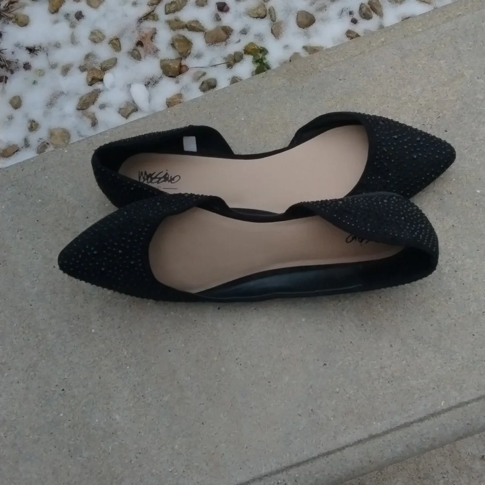 Black sparkle pointed toe flats size 9.5